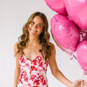 Meet your Posher, Adrienne